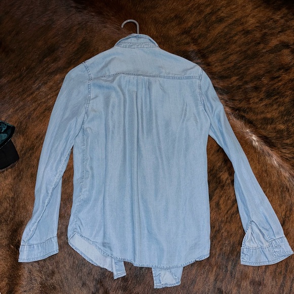 Thin blue button down - Picture 2 of 2